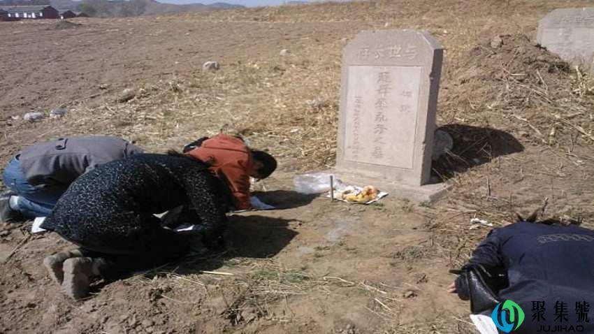 上坟的供品能吃吗