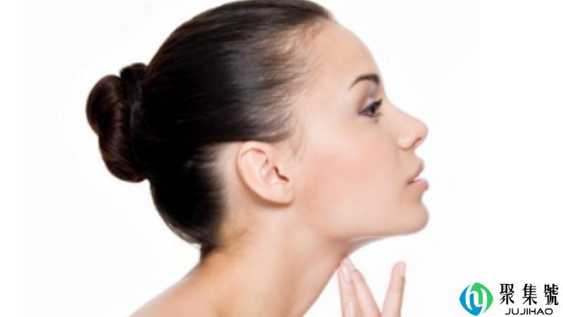 女生摸男生喉结是什么意思