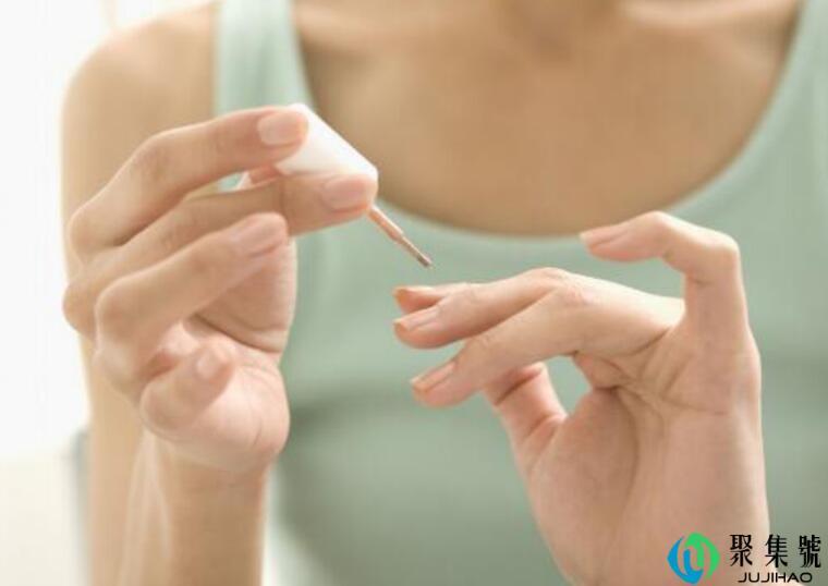 可卸底胶和底胶的区别