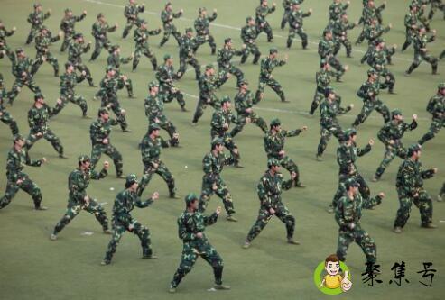 军体拳下出贤夫什么意思