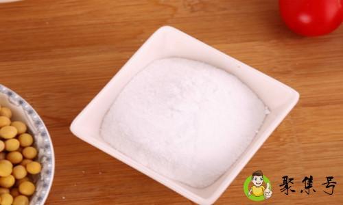 白衣被染色怎么去除