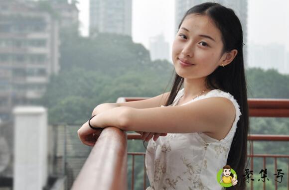 四川女生长相特点