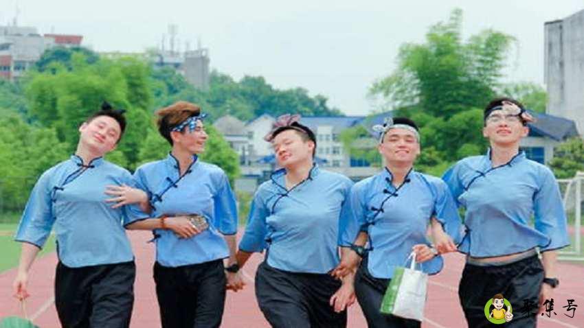 1米78的男生标准体重