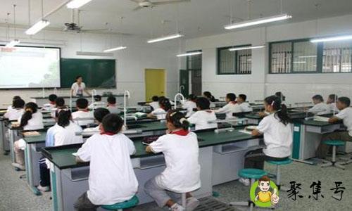 两自一包是什么意思