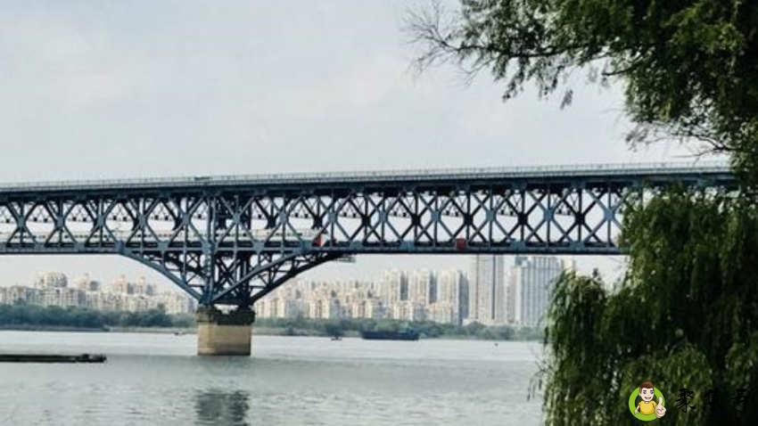 南京长江大桥怎么观光
