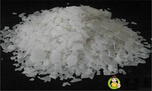 火碱配什么去油污快