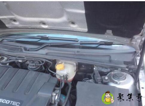 玻璃水喷嘴冻住了怎么办