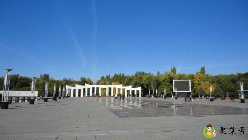 塔城海拔高度是多少米