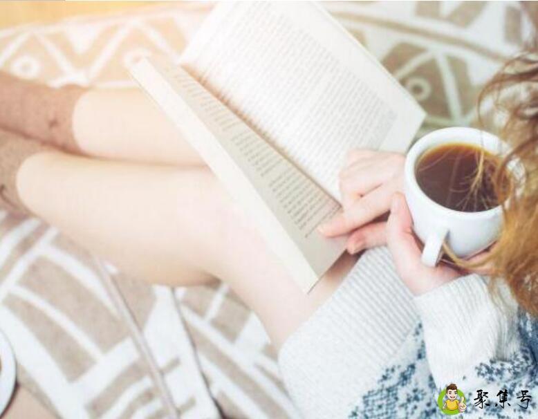 归功大爱的意思