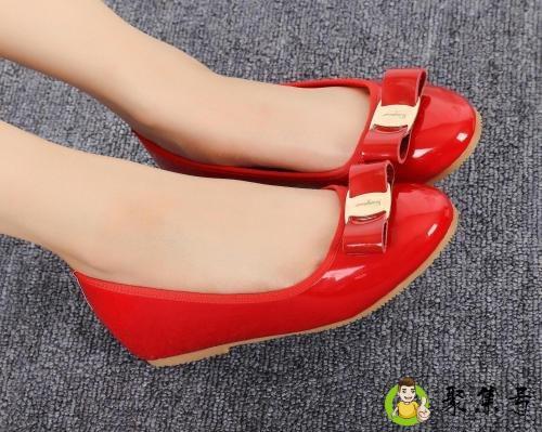 正装女鞋可以是尖头的吗