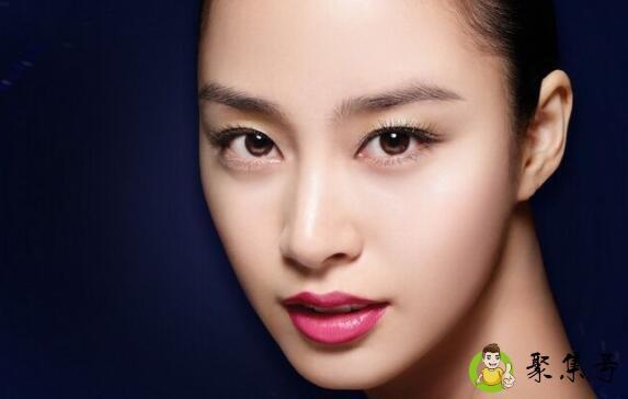 标准的眉眼距离是多少