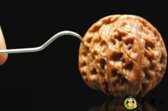 桃核里面有胶能吃吗