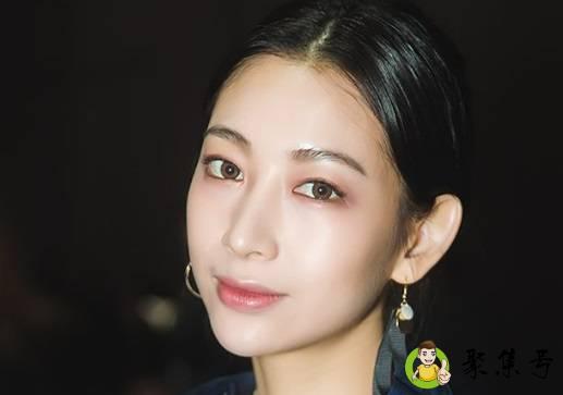 女孩子说胃疼怎么回复