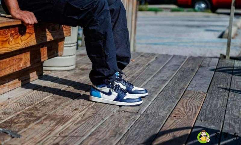 如何辨别aj1黑曜石真假