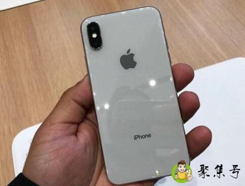 苹果x底部螺丝磨圆了