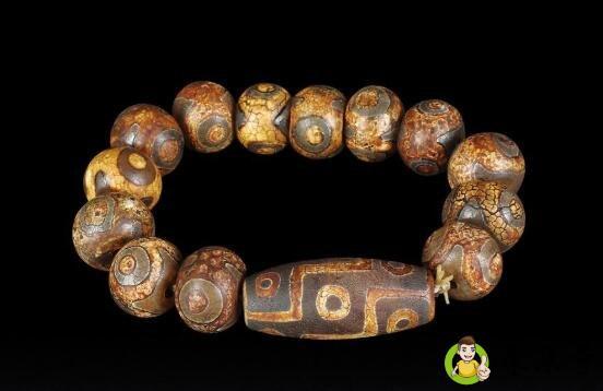 玛瑙天珠和天珠的区别