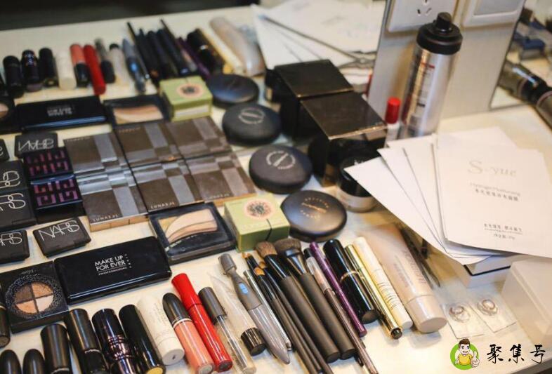 淡妆步骤需要什么东西