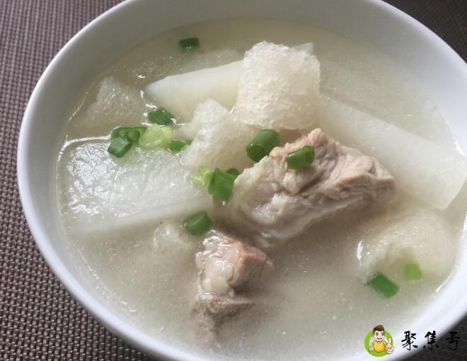 排骨汤冷水下锅还是热水下锅