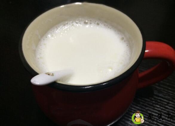 热牛奶和常温牛奶的区别