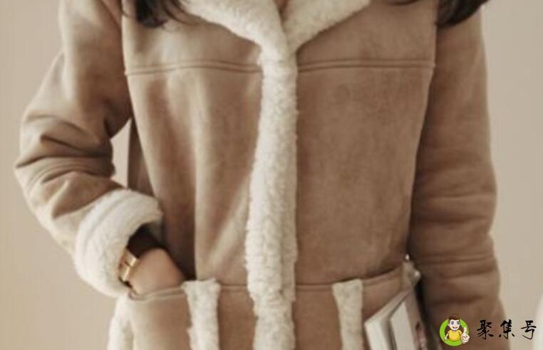 羊毛大衣在家怎么洗可以水洗吗