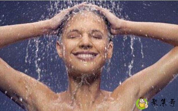 洗澡水为啥不宜太热