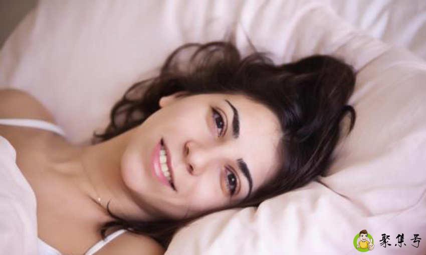 乳胶枕发黄结块掉碎屑的原因