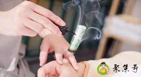 详细阅读:房间熏艾条的正确方法 房间熏艾条的正确方法