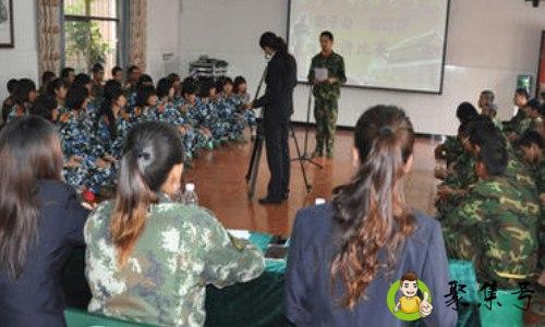 东风吹破少年梦,从此再无赤子心什么意思