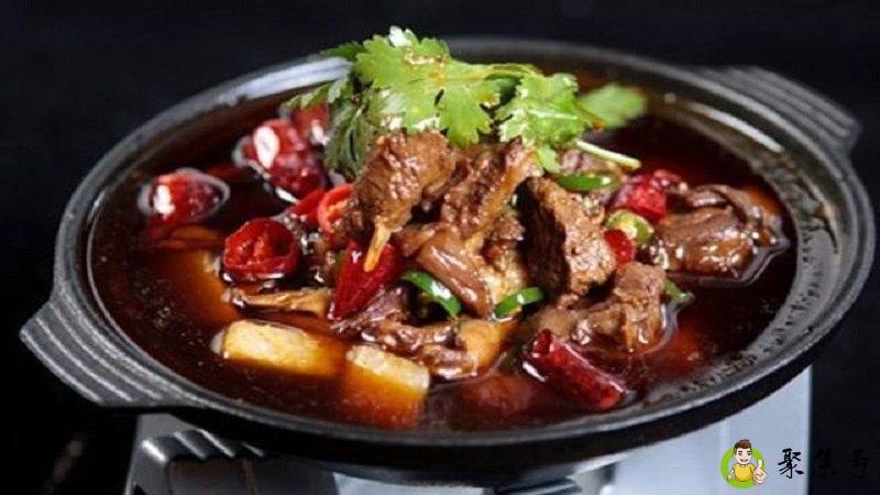 4人左右多大的砂锅合适