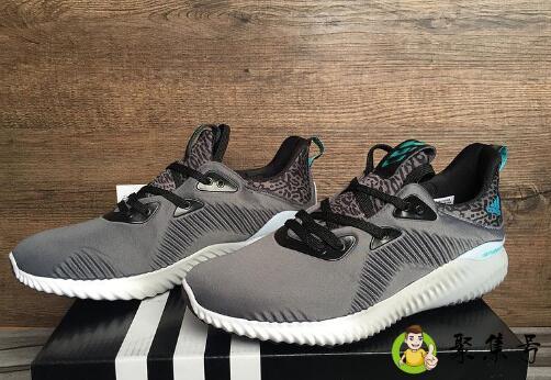 详细阅读:椰子属于阿迪达斯吗 椰子属于阿迪达斯吗