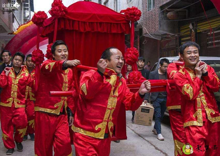 八抬大桥什么意思