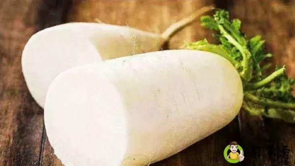 详细阅读:白萝卜和红萝卜的区别和功效 白萝卜和红萝卜的区别和功效