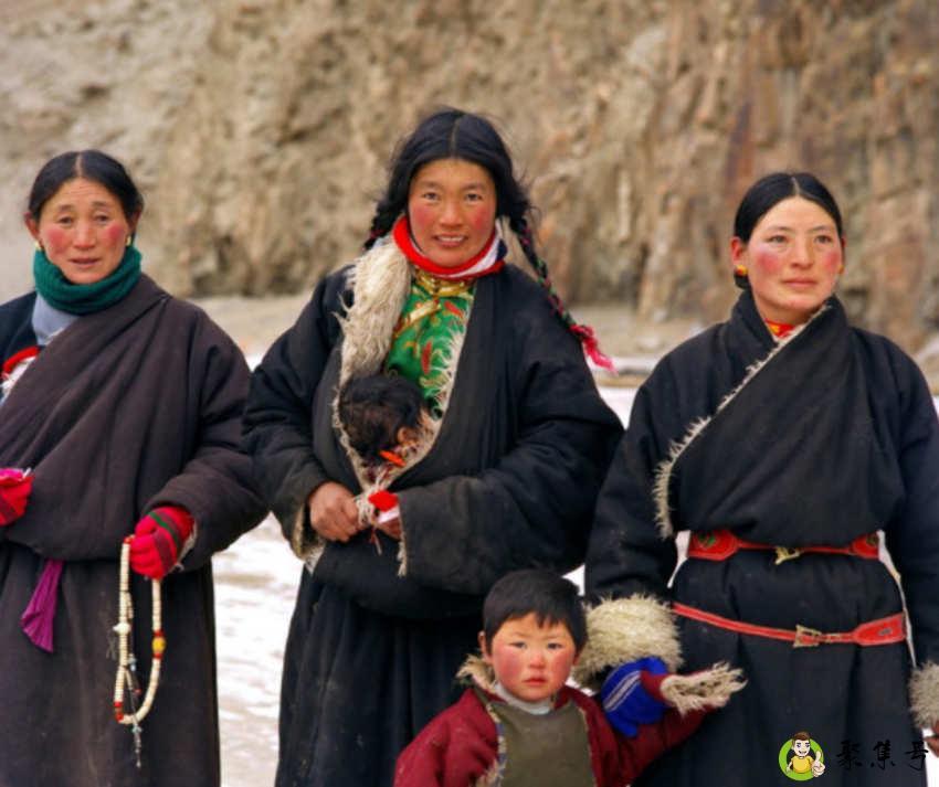 少数民族服饰特点