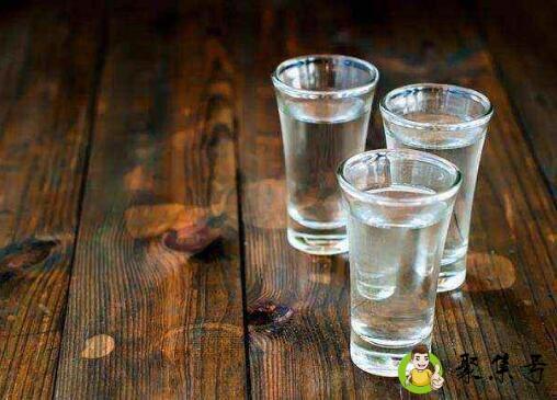 酒精放在家里会自燃吗