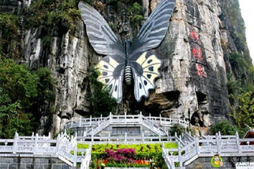 详细阅读:蝴蝶泉在哪里 蝴蝶泉在哪里