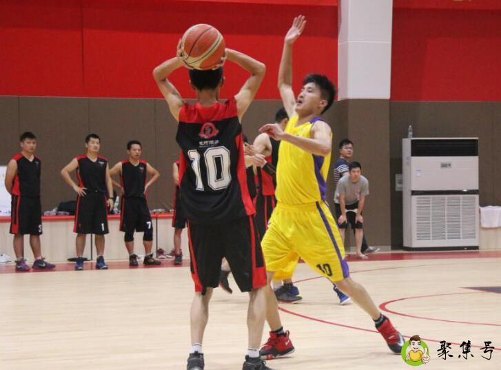 篮球场5个位置的介绍