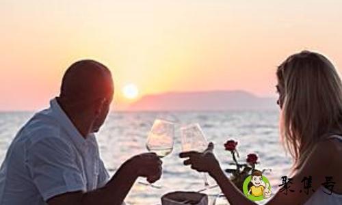 详细阅读:相亲男吊着你的表现是什么 相亲男吊着你的表现是什么