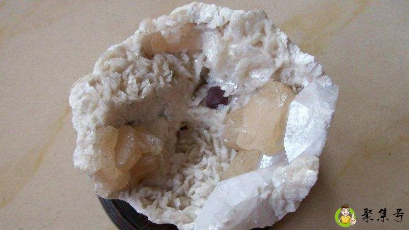 详细阅读:方解石用途 方解石用途