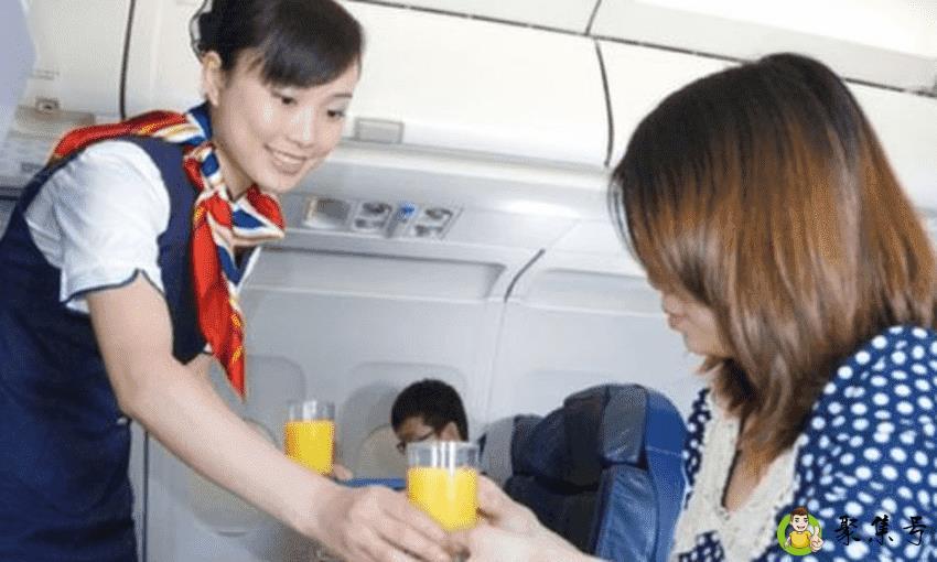 详细阅读:飞机毯子可以拿走吗 飞机毯子可以拿走吗