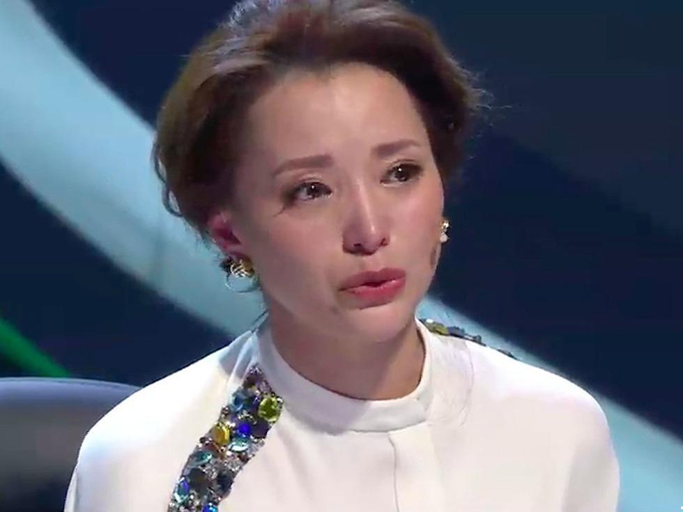 董卿是如何把自己毁掉的?借赴美求学为由谋私,如今原形毕露